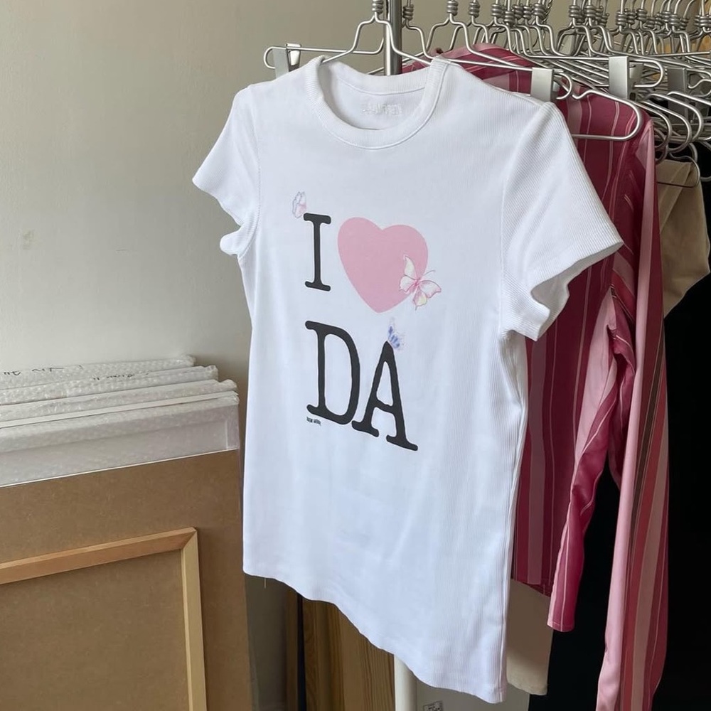 Brand New (NWT) Djerf Avenue NYC exclusive Daily T-Shirt